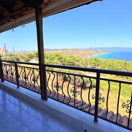The Bay Balcony Неа-Рода